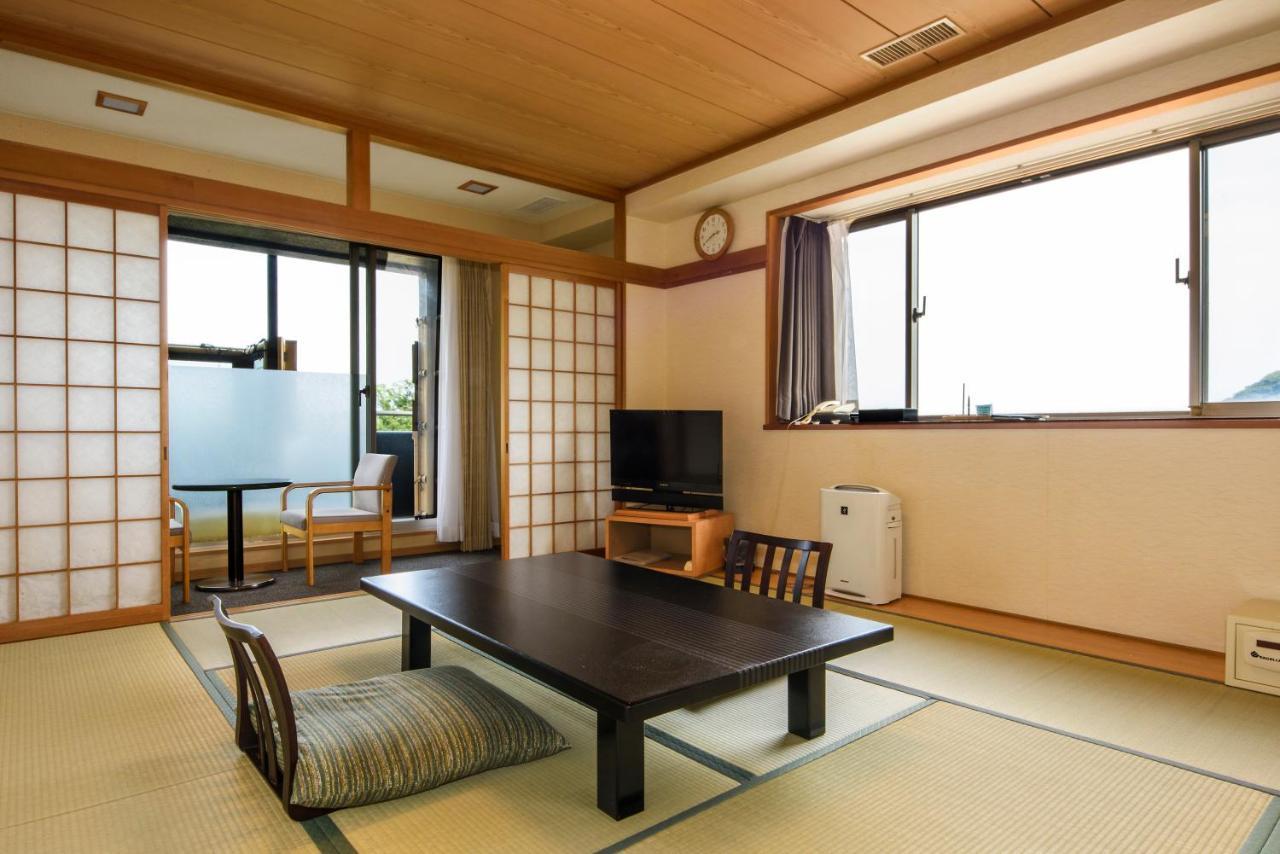 Izu Azuma Hotel Higashiizu Bagian luar foto